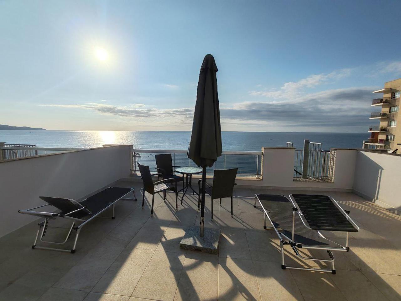 Seafront Apartment In Blanes Exterior photo